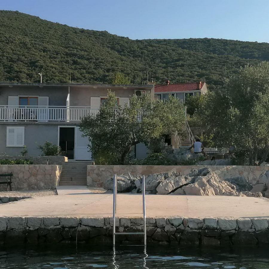 Holiday Home Blue Dream Putnikovic Bagian luar foto