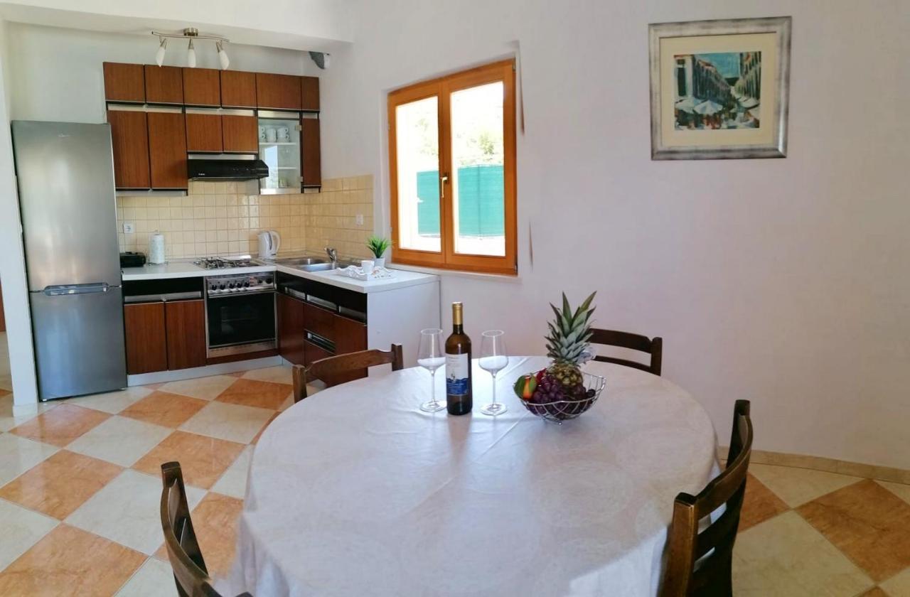 Holiday Home Blue Dream Putnikovic Bagian luar foto