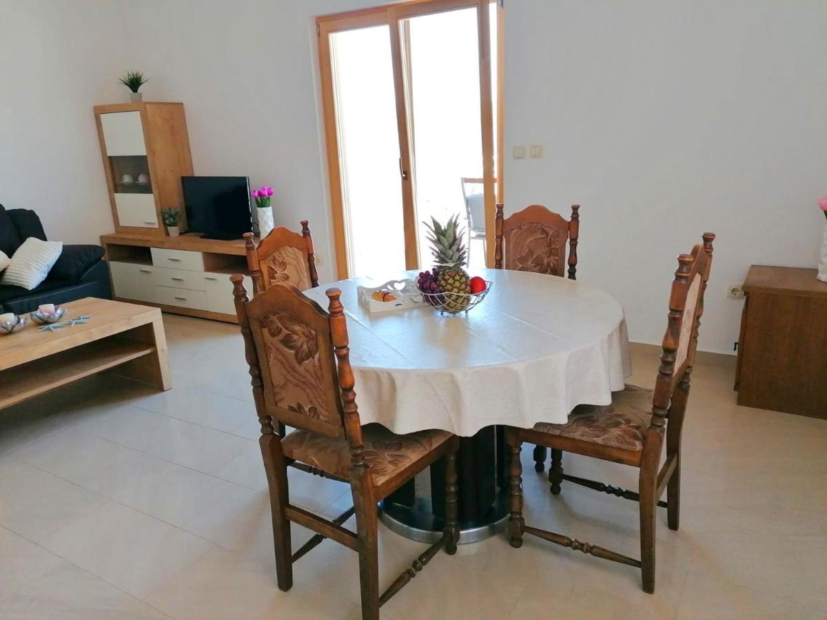 Holiday Home Blue Dream Putnikovic Bagian luar foto