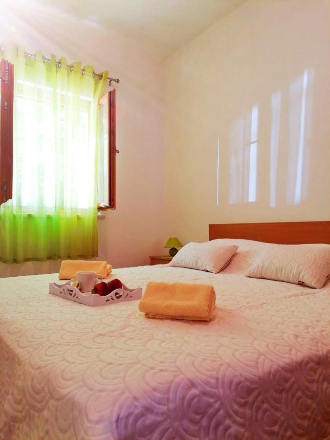 Holiday Home Blue Dream Putnikovic Bagian luar foto